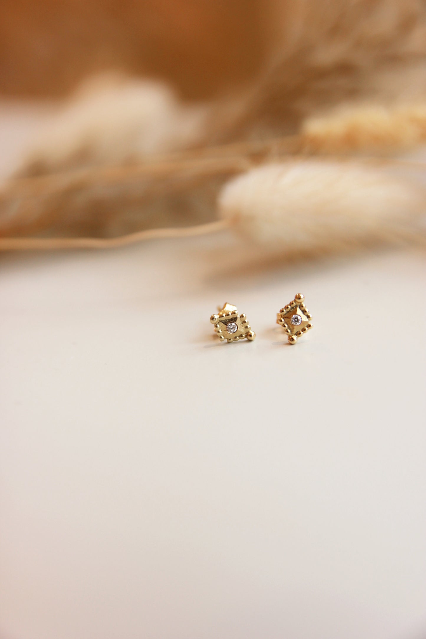 Tekhenu Diamond Stud Earrings